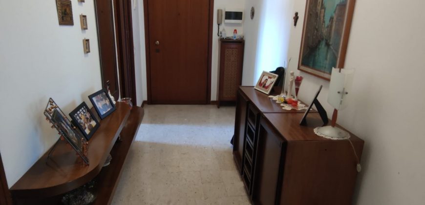 San Vittore Olona appartamento con cantina e box